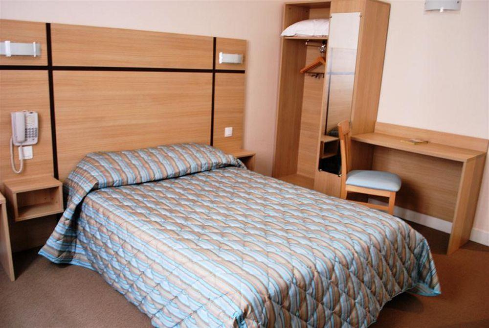 Comfort Hotel Au Firmament Asnières Eksteriør billede