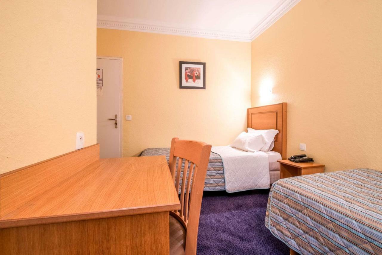Comfort Hotel Au Firmament Asnières Eksteriør billede